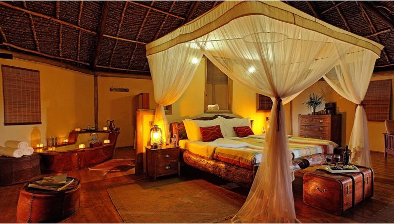 Tortilis Camp | Kenya Luxury Safari